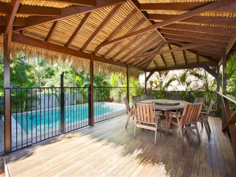 26 Sunbrite Avenue, Mermaid Beach QLD 4218