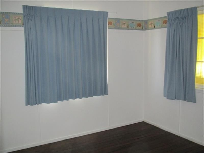 9 Miami Shore Parade, Miami QLD 4220