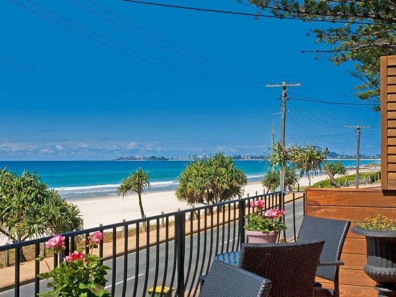 718 Pacific Parade, Currumbin QLD 4223