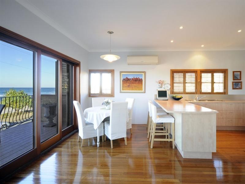 718 Pacific Parade, Currumbin QLD 4223