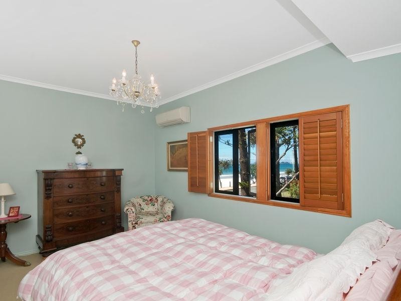 718 Pacific Parade, Currumbin QLD 4223