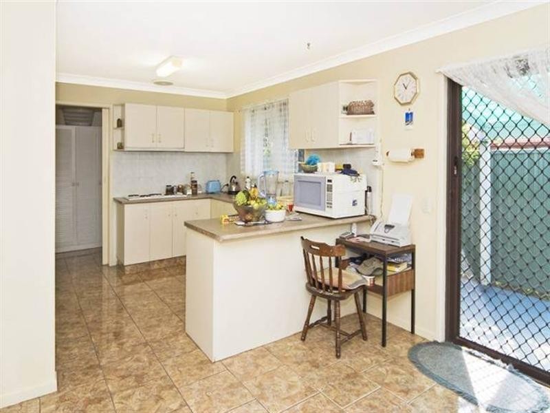 8 Sequana Avenue, Mermaid Waters QLD 4218