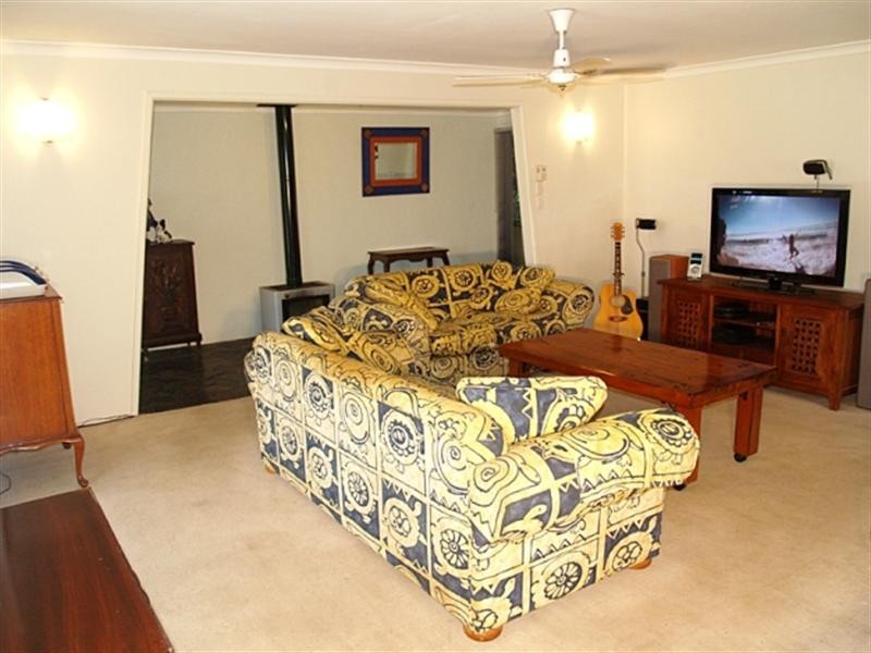 10 Cristobel Court, Broadbeach Waters QLD 4218