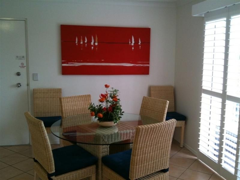 Apartment 186 ‘Grande Florida Resort’, 7 Redondo Avenue, Miami QLD 4220