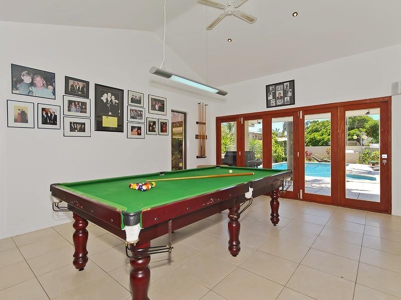 3 Rosemont Avenue, Broadbeach Waters QLD 4218