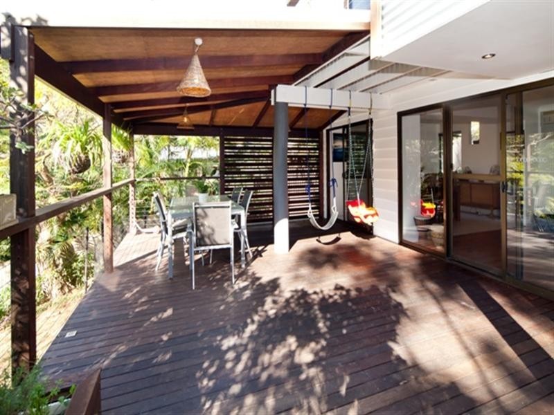 14 Ladds Ridge Road, Burleigh Heads QLD 4220