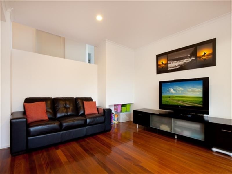 14 Ladds Ridge Road, Burleigh Heads QLD 4220