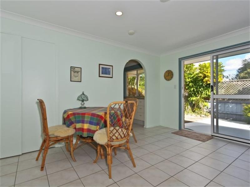 2 ‘Nobby Sands’, 108 Nobby Parade, Miami QLD 4220