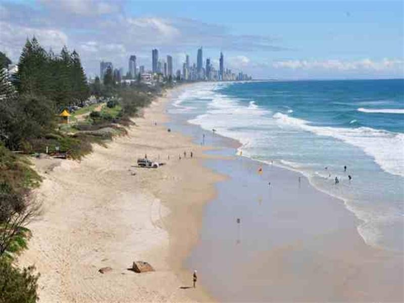 1/2087 Gold Coast Highway, Miami QLD 4220