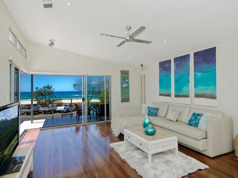 824 Pacific Parade, Currumbin QLD 4223