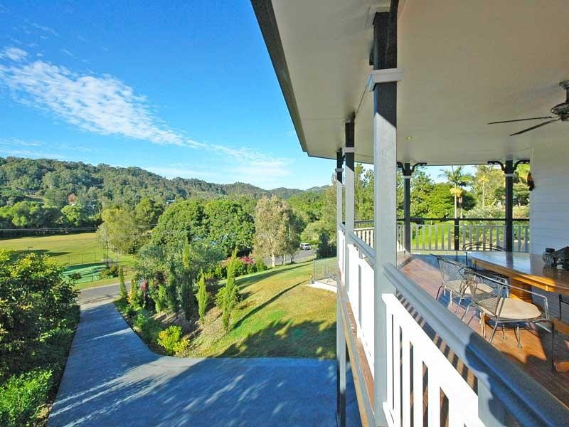 16 Bradman Drive, Currumbin Valley QLD 4223