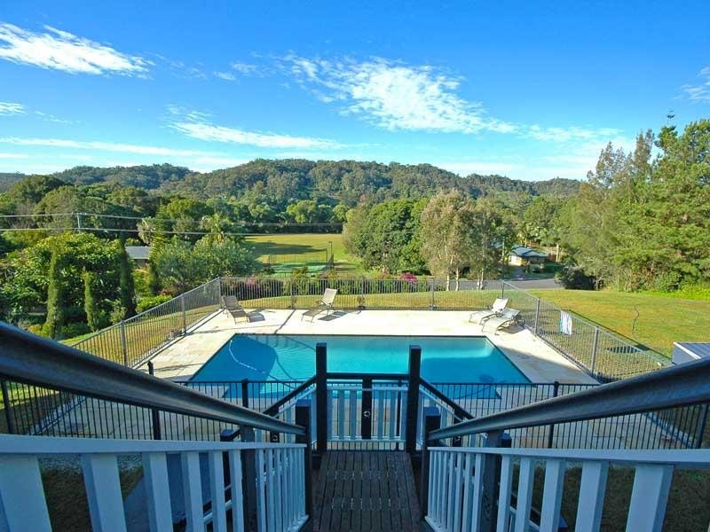 16 Bradman Drive, Currumbin Valley QLD 4223