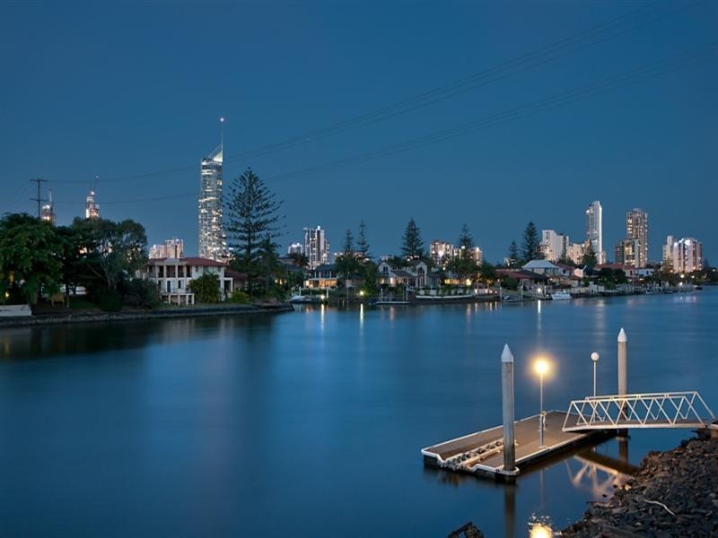 Broadbeach Waters QLD 4218