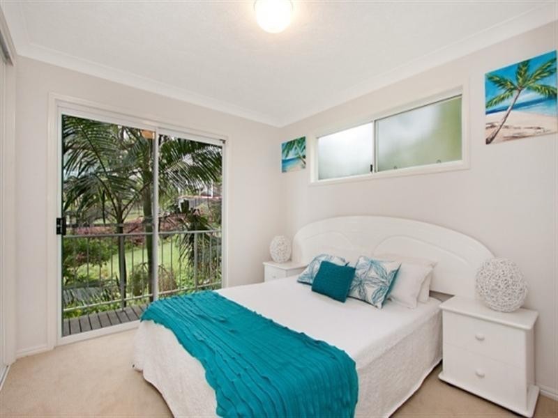 65 Woodgee Street, Currumbin QLD 4223