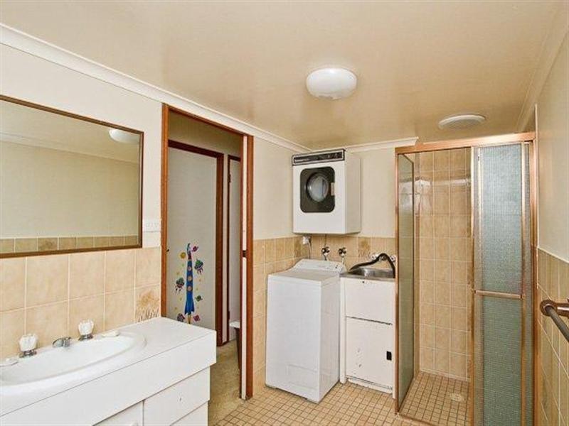 3/6 Dunlop Court, Mermaid Waters QLD 4218