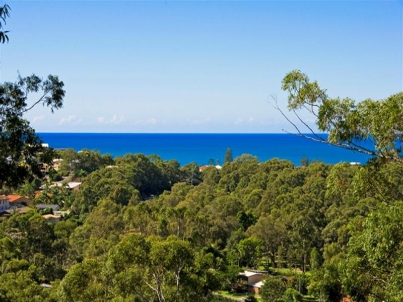 90 Blamey Drive, Currumbin QLD 4223