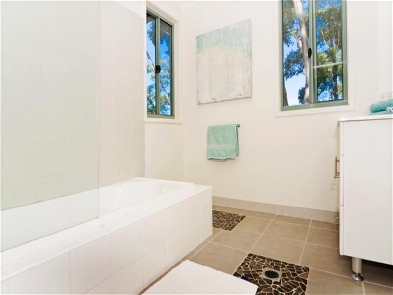 90 Blamey Drive, Currumbin QLD 4223