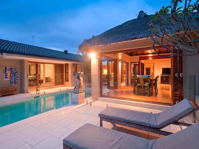 12 Linum Street, Palm Beach QLD 4221