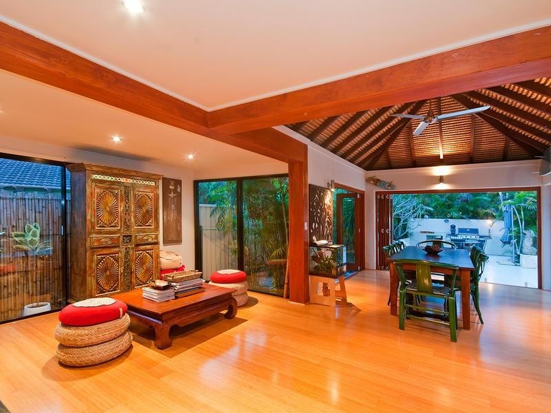 12 Linum Street, Palm Beach QLD 4221