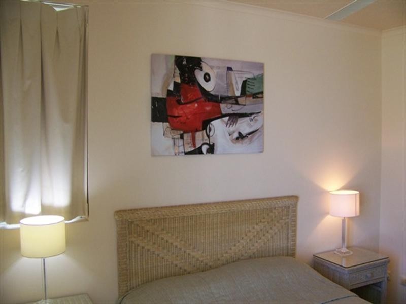 Apartment 114 ‘Diamond Beach’, 10 Alexandra Avenue, Mermaid Beach QLD 4218