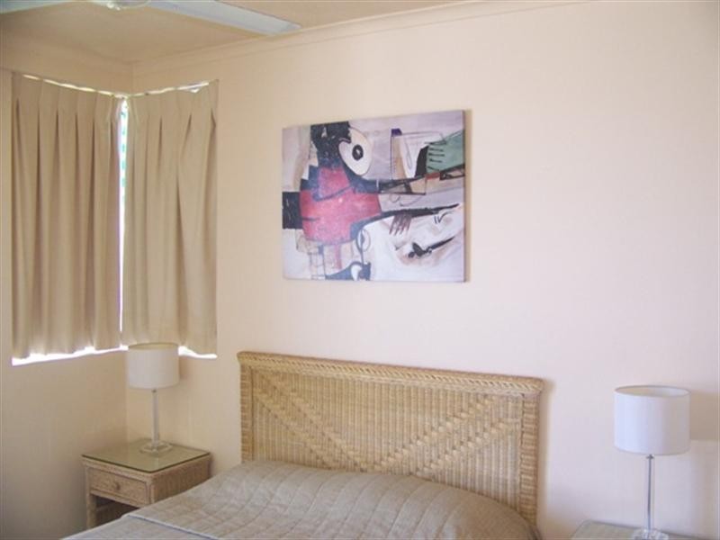 Apartment 114 ‘Diamond Beach’, 10 Alexandra Avenue, Mermaid Beach QLD 4218