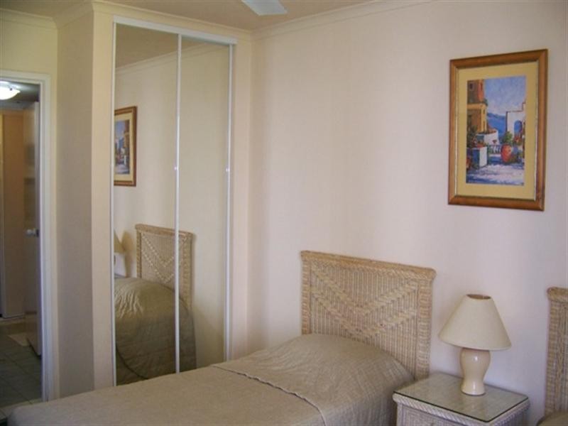 Apartment 114 ‘Diamond Beach’, 10 Alexandra Avenue, Mermaid Beach QLD 4218