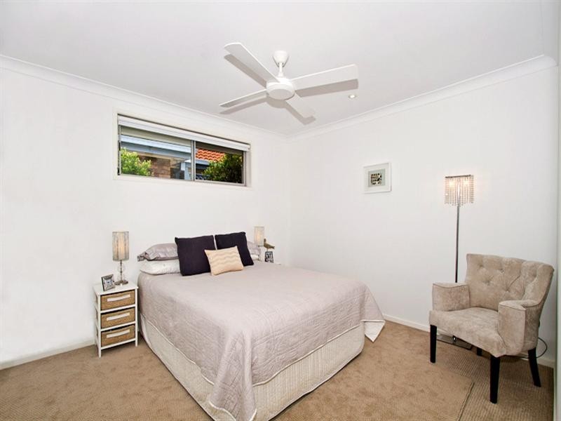 121 Nobby Parade, Miami QLD 4220