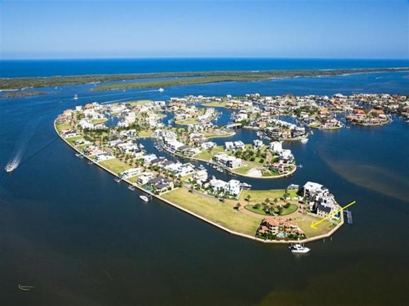 51 Knightsbridge Parade West, Sovereign Islands QLD 4216