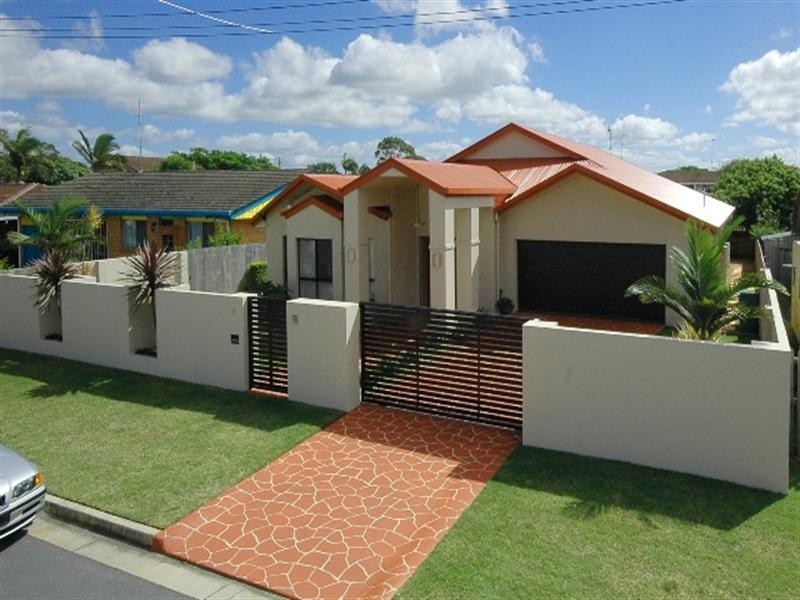 3 Tingira Street, Palm Beach QLD 4221