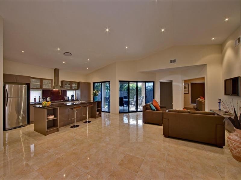 3 Tingira Street, Palm Beach QLD 4221