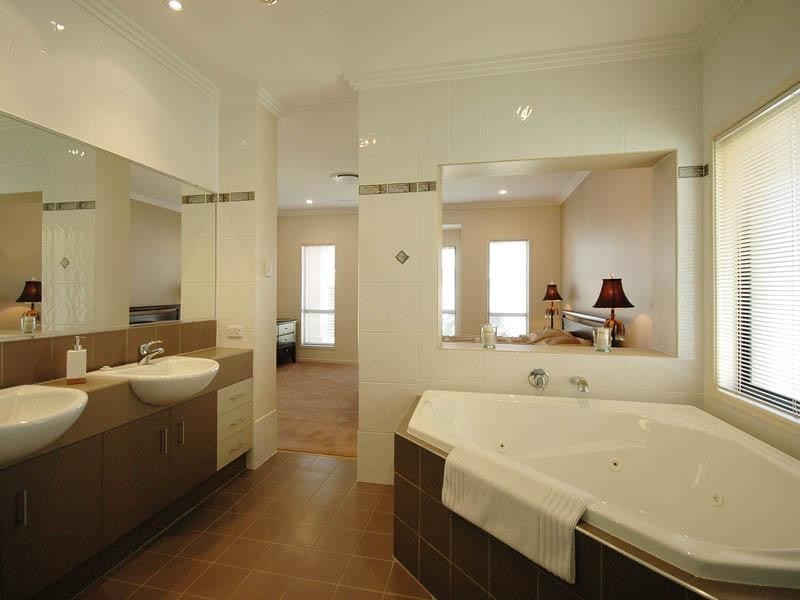 3 Tingira Street, Palm Beach QLD 4221