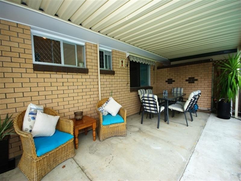 1/11 Logan Avenue, Miami QLD 4220