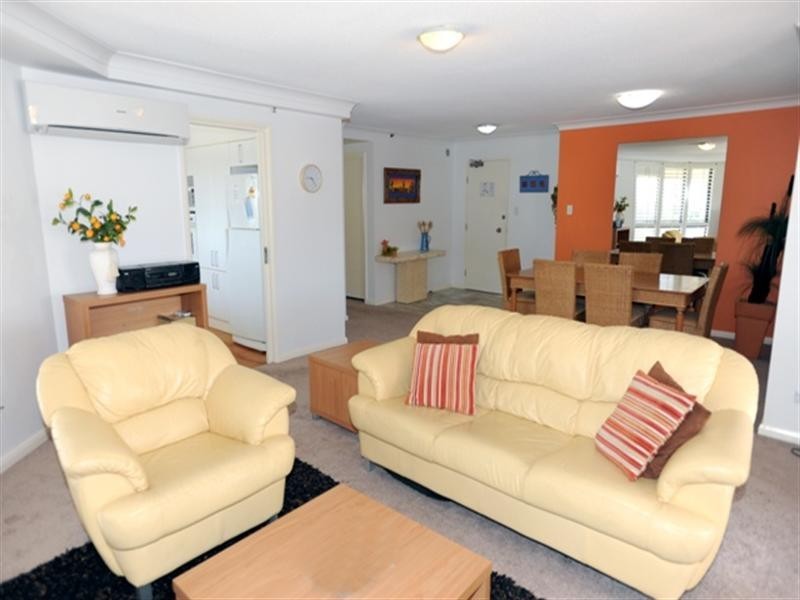 06-3 ‘Victoria Square’, 15 Victoria Avenue, Broadbeach QLD 4218