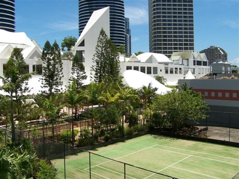 2-04/157 ‘South Pacific Plaza’, Old Burleigh Road, Broadbeach QLD 4218