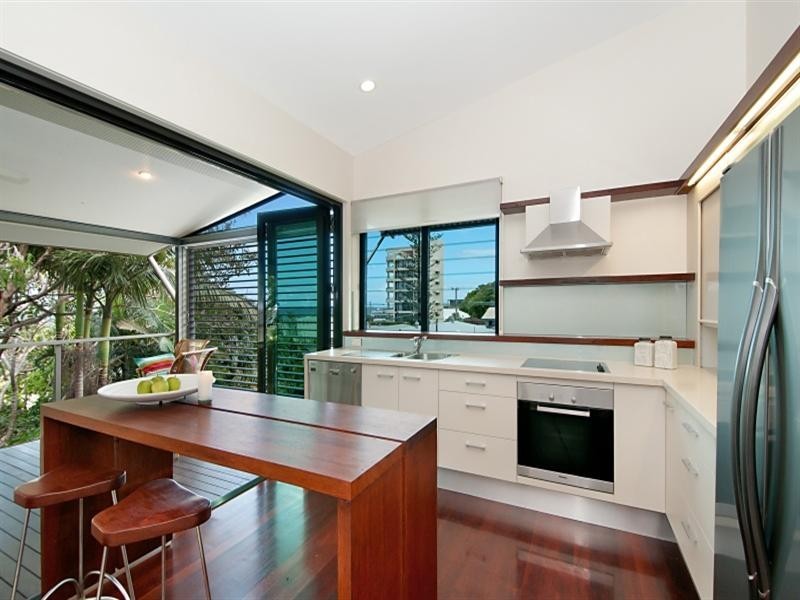 1/808 Pacific Parade, Currumbin QLD 4223