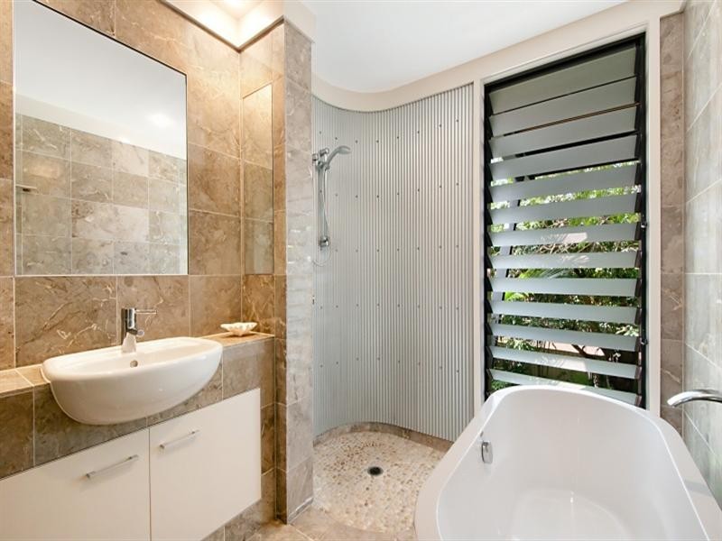 1/808 Pacific Parade, Currumbin QLD 4223