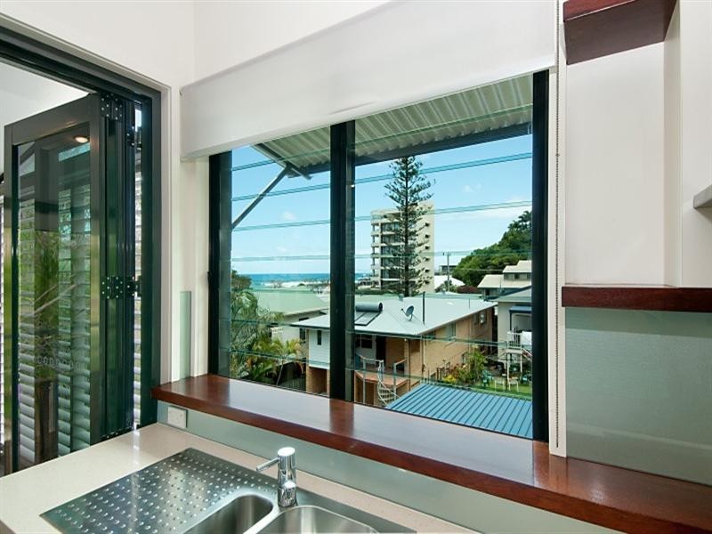 1/808 Pacific Parade, Currumbin QLD 4223