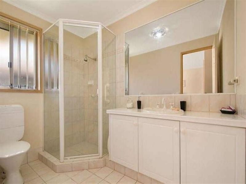 88 Martingale Circuit, Clear Island Waters QLD 4226