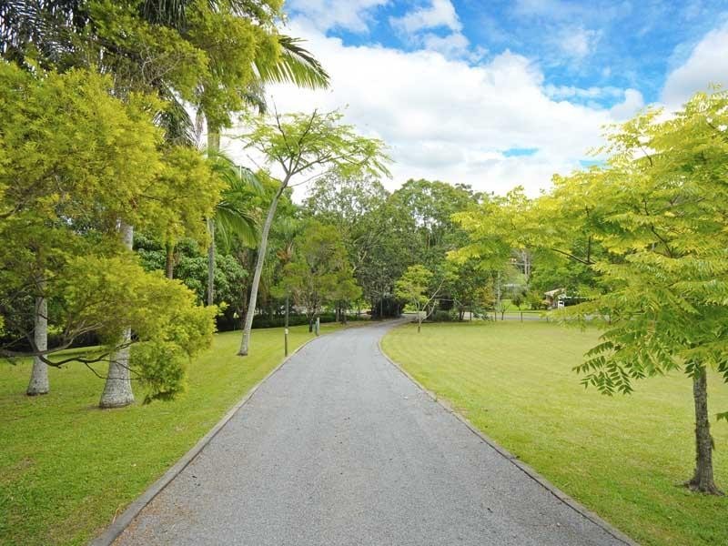 30 Tuesday Drive, Tallebudgera Valley QLD 4228