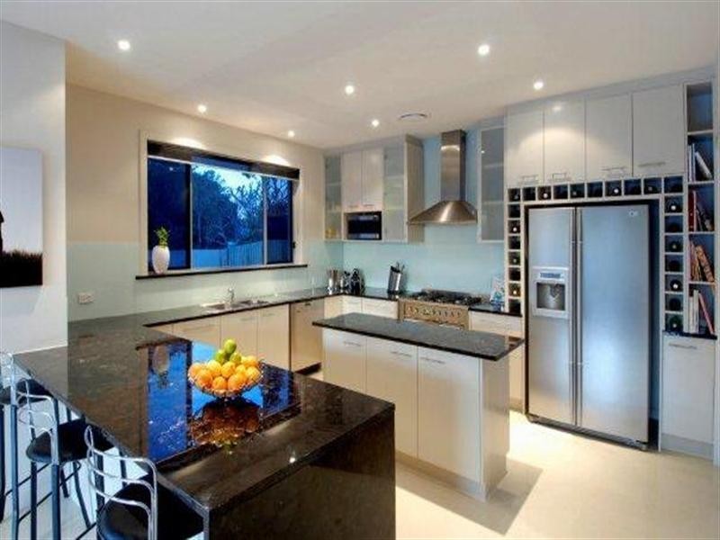 1 Mascala Parade, Mermaid Waters QLD 4218