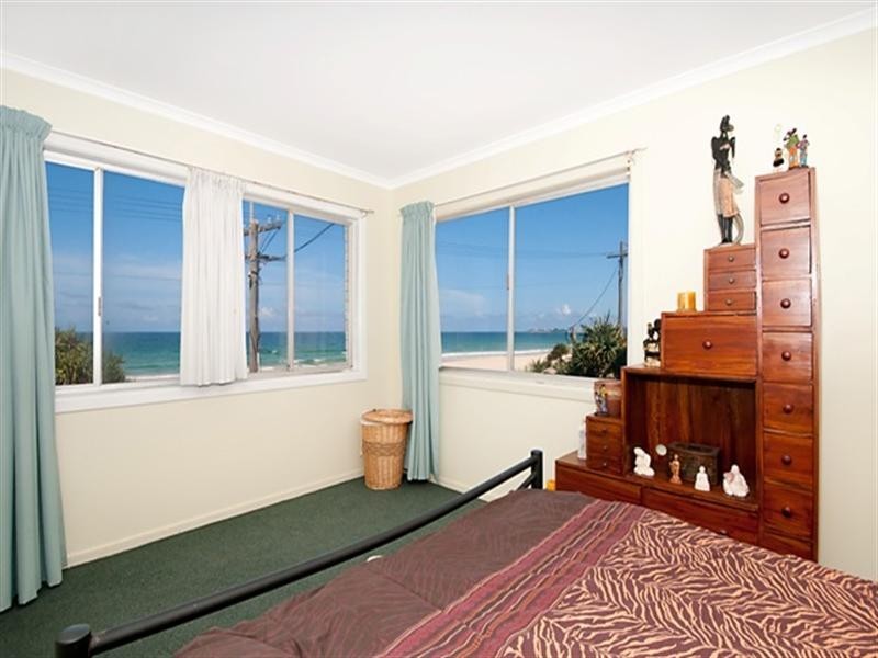 732 Pacific Parade, Currumbin QLD 4223