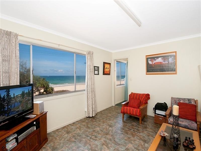732 Pacific Parade, Currumbin QLD 4223