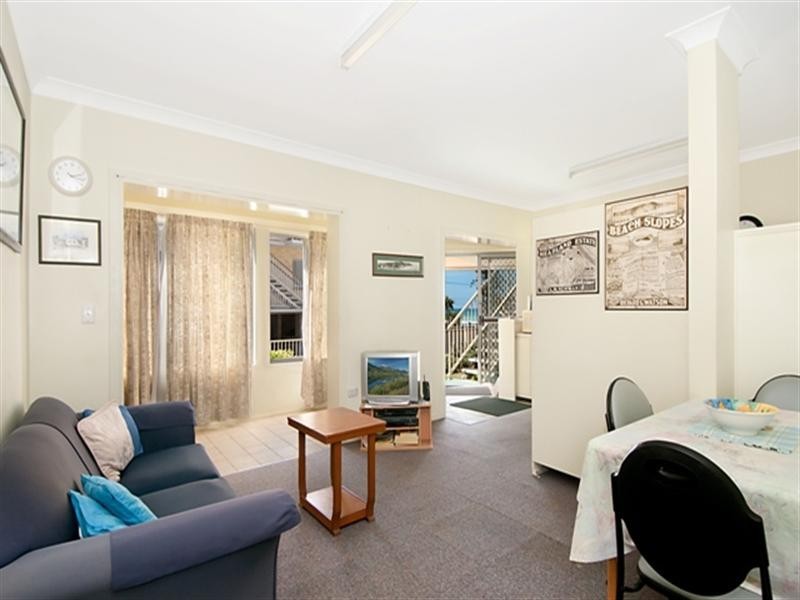 732 Pacific Parade, Currumbin QLD 4223