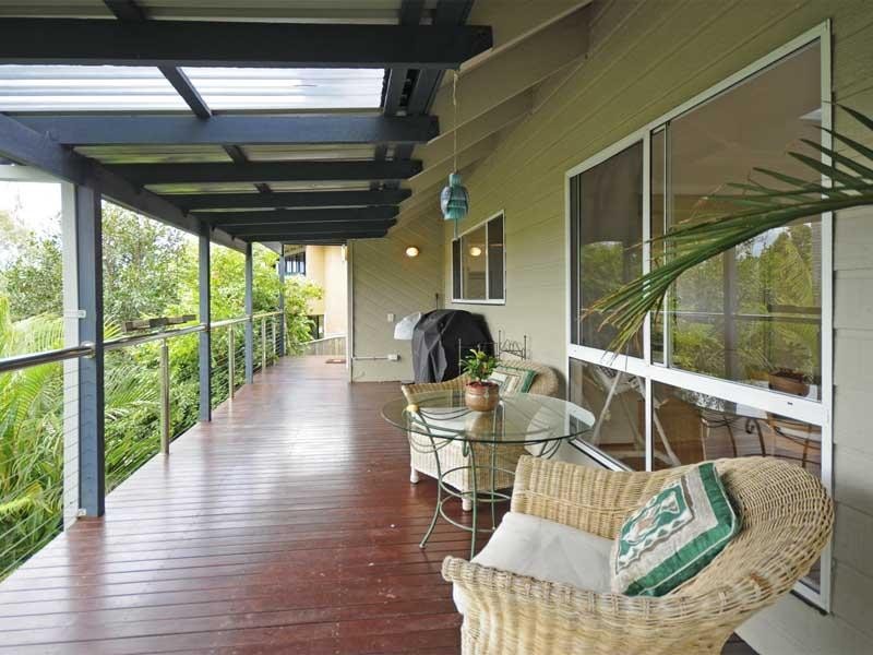 22 Bob Barnard Drive, Tugun QLD 4224