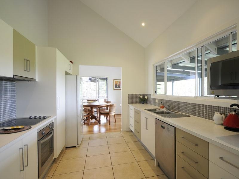 22 Bob Barnard Drive, Tugun QLD 4224