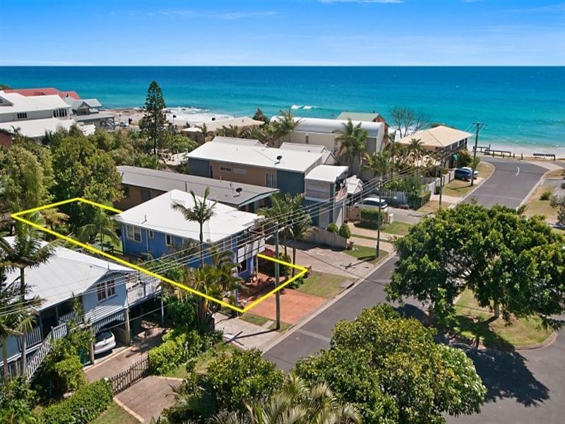 11 Wagawn Street, Tugun QLD 4224