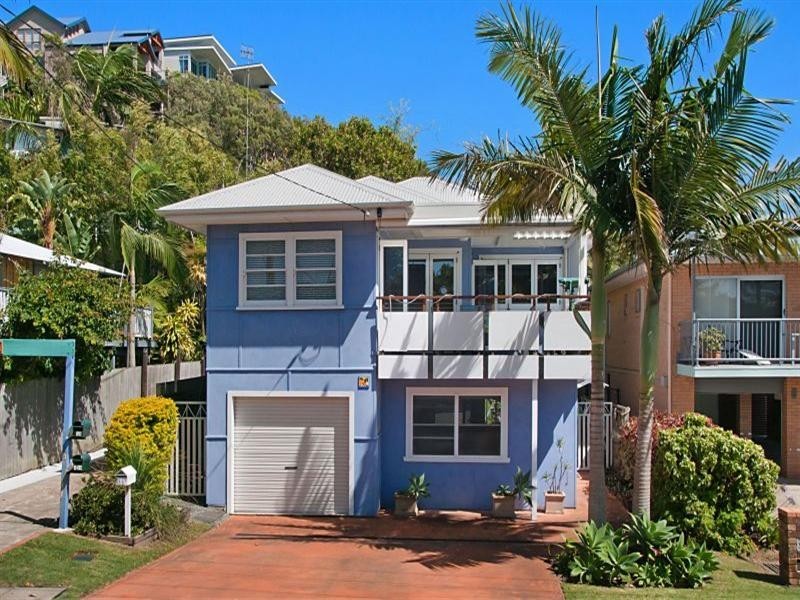 11 Wagawn Street, Tugun QLD 4224