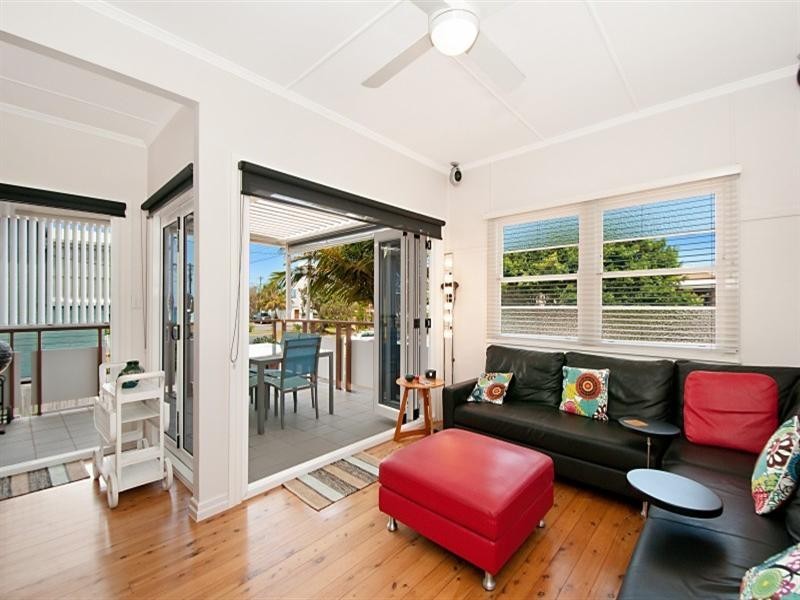 11 Wagawn Street, Tugun QLD 4224