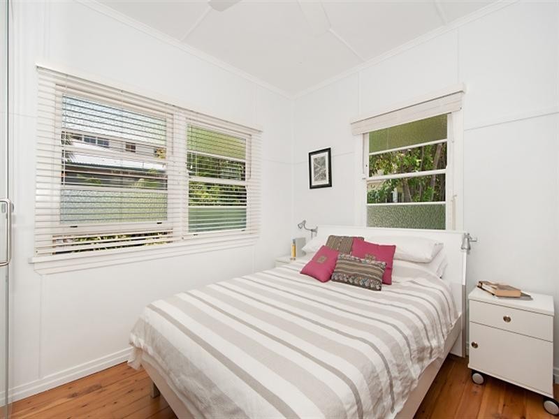 11 Wagawn Street, Tugun QLD 4224