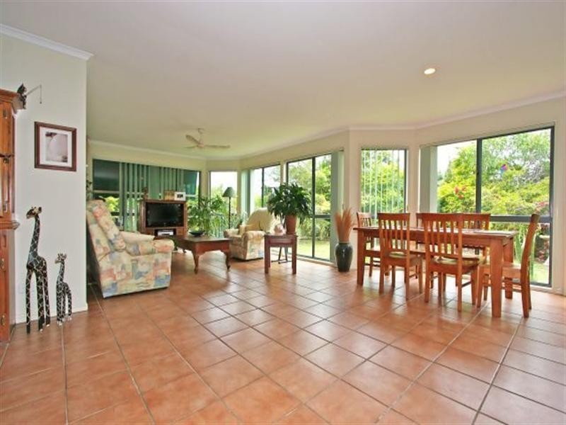 5 Quoll Close, Burleigh Heads QLD 4220